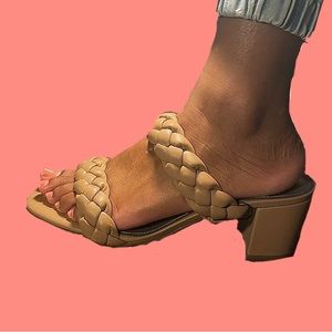 Worthington / tan heels / size 9